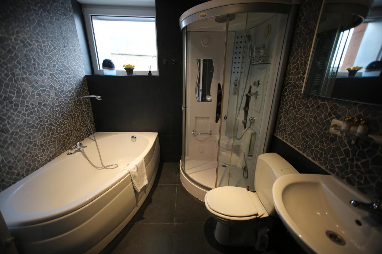 Barsy 34 Hotel Havelange Kültér fotó
